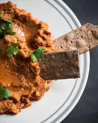 Zongedroogde Tomaat Hummus: Pure Mediterraanse Allure met Nicolas Vahé