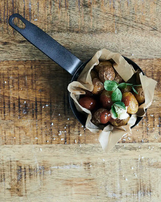 Patatas Bravas met een Scandinavische Twist – Het Perfecte Borrelhapje met Nicolas Vahé