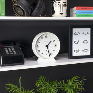 M réveil Echo blanc 16cm