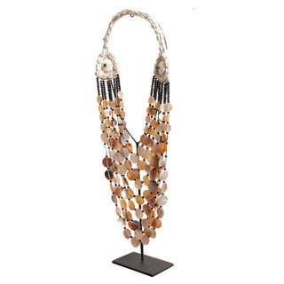 Schelpenketting op standaard Lombok groot