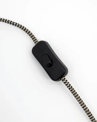 Tischlampe Game gebürstete silberne Ausführung