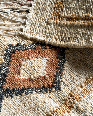 Alfombra Kesh Beige 140x200 cm