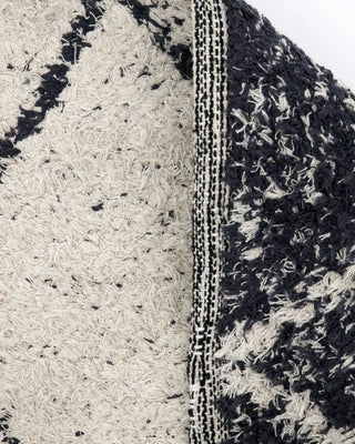 Alfombra Kin negro blanco roto 90x200 cm