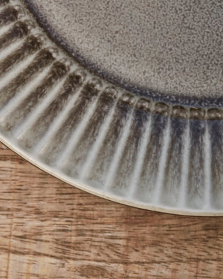 Speiseteller Pleat graubraun 22cm