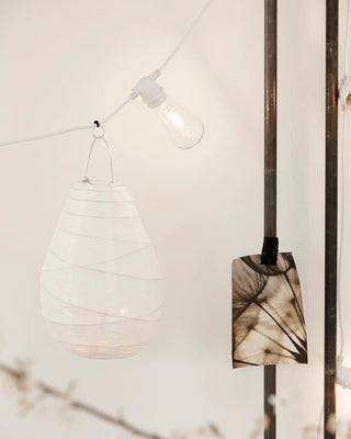 Lanterne blanche Drop en papier et bambou 35cm