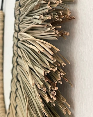 Grande décoration murale en herbe de mer, teinte naturelle, 74cm