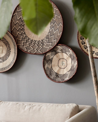 Basket Tonga natural palm leaf 30cm