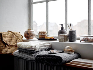 Soap dispenser set gray Hrin