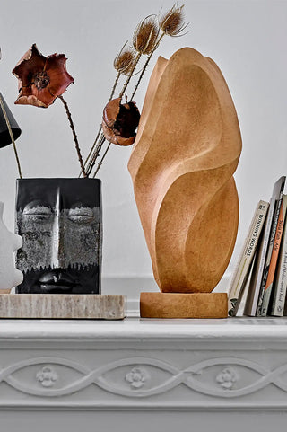 Decorative resin statue brown Delier 40cm