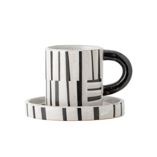 Frankie black earthenware mug
