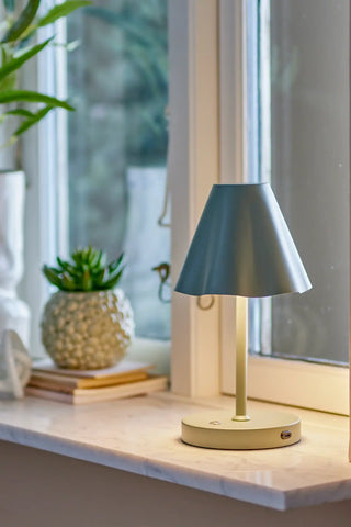 Lampe de table sans fil métal vert Lianna 28cm