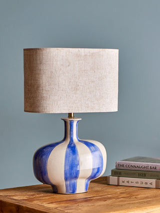 Alida earthenware table lamp, blue
