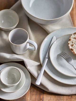 Addison white earthenware plate