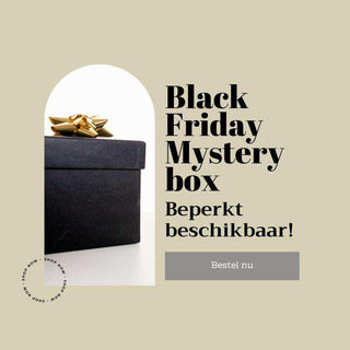 Black Friday Mystery box 2025, als vrijstaande productfoto