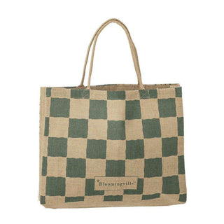 Bergamo shopper tas groen jute van Bloomingville, van opzij met vorm en diepte zichtbaar