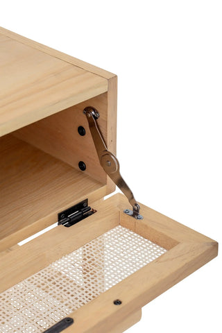 Bijzettafel hout nature Manon van Bloomingville, schuin van voren met vorm en constructie zichtbaar