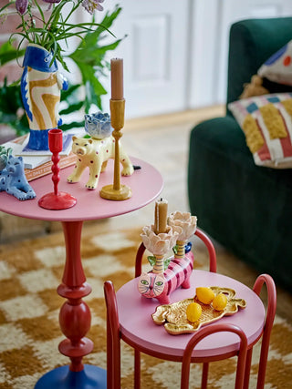 Bijzettafel metaal rood Whimsica van Bloomingville, aan de achterzijde met constructie zichtbaar