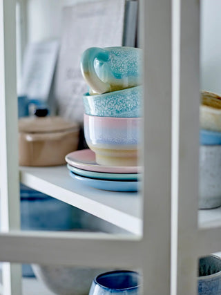 Bord aardewerk blauw Safie 15cm van Bloomingville, in een gestileerde detailopstelling