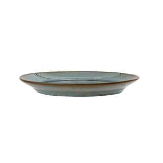 Bord aardewerk groen Pixie 20cm van Bloomingville, schuin bekeken met vorm en afwerking zichtbaar