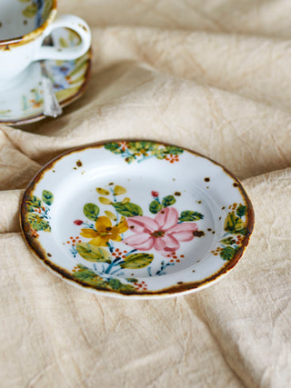 Bordenset aardewerk Savina Ø15 cm - set van 4 van Bloomingville, toegepast in een sfeervolle interieursetting