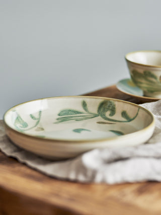 Bordenset Bethany aardewerk Ø20,5 cm van Bloomingville, toegepast in een sfeervolle interieursetting