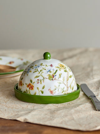 Botervloot aardewerk Bloomie Ø16 cm van Bloomingville, toegepast in een sfeervolle interieursetting