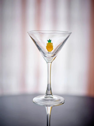 Cocktailglas glas transparant Misa van Bloomingville, toegepast in een sfeervolle interieursetting