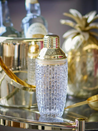 Cocktailshaker glas transparant van Bloomingville, toegepast in een sfeervolle interieursetting