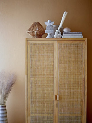 Decobeeld aardewerk wit Beatrice 27cm van Bloomingville, in een gestileerde productopstelling