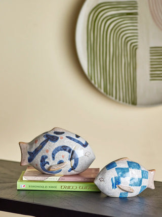 Decoratie aardewerk blauw Eviaya - set van 2 van Bloomingville, toegepast in een sfeervolle interieursetting