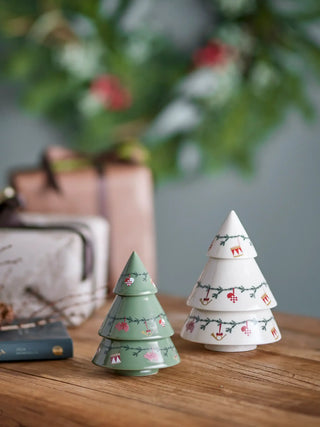 Decoratie aardewerk nature Yule - set van 2 van Bloomingville, toegepast in een sfeervolle interieursetting