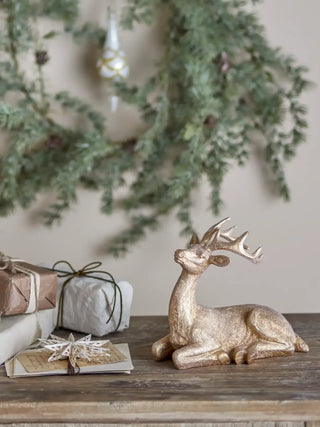 Decoratiebeeld polyresin goud Pranzer 22cm van Bloomingville, toegepast in een sfeervolle interieursetting