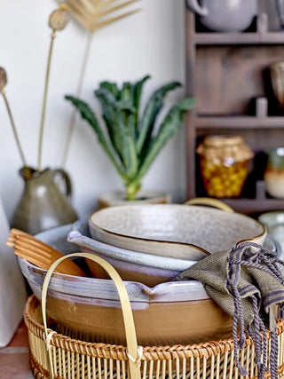 Dienblad bamboe nature Salle - set van 2 van Bloomingville, in een gestileerde productopstelling