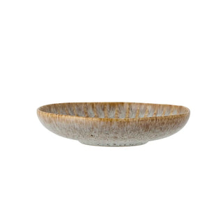 Diep bord aardewerk beige/naturel Fleur 22cm van Bloomingville, aan de achterzijde met afwerking zichtbaar