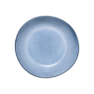 Diep bord aardewerk blauw Sandrine 22cm van Bloomingville, schuin bekeken met vorm en afwerking zichtbaar