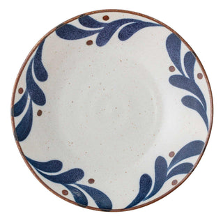 Diep bord porselein blauw Camellia 22cm van Bloomingville, met materiaal en structuur van dichtbij zichtbaar