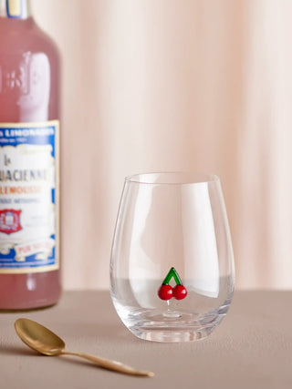 Drinkglas Misa Cherry - 560ml van Bloomingville, toegepast in een sfeervolle interieursetting