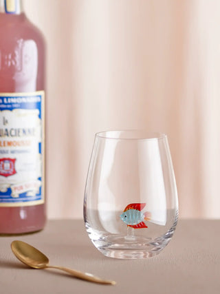 Drinkglas Misa Fish - 560ml van Bloomingville, toegepast in een sfeervolle interieursetting