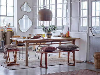 Eettafel bamboe nature Sole 98x200cm van Bloomingville, geplaatst in een ruimtelijke woonomgeving