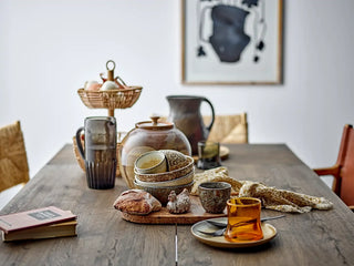 Eettafel eiken bruin Maldon 200x95cm van Bloomingville, geplaatst in een ruimtelijke woonomgeving