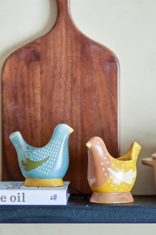 Eierdop aardewerk blauw Birdy - set van 2 van Bloomingville, in een gestileerde detailopstelling