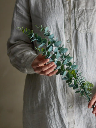 Eucalyptus tak groen van Bloomingville, toegepast in een sfeervolle interieursetting