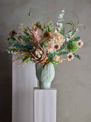 Foxtail kunstbloem rose van Bloomingville, in een gestileerde detailopstelling