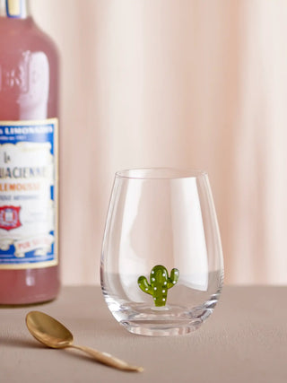 Glas helder glas Misa van Bloomingville, toegepast in een sfeervolle interieursetting