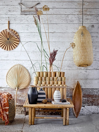Hanglamp bamboe naturel Evert 25cm van Bloomingville, in een gestileerde detailopstelling