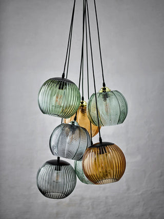 Hanglamp groen glas Sybia Ø23cm van Bloomingville, in een gestileerde detailopstelling