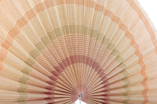 Jaime wand ornament geel 160cm van Bloomingville, in een gestileerde detailopstelling