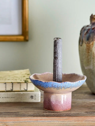 Kandelaar aardewerk blauw Cloe 14cm van Bloomingville, toegepast in een sfeervolle interieursetting