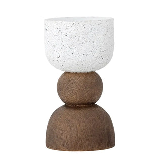 Kandelaar bruin Marjun 16cm van Bloomingville, van opzij met vorm en constructie zichtbaar