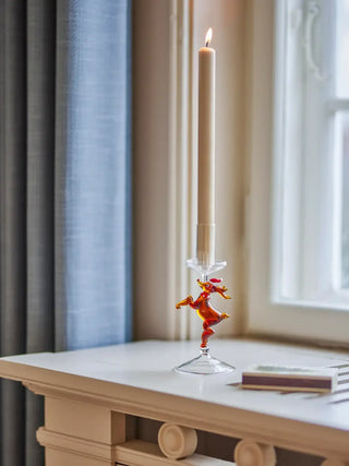 Kandelaar glas bruin dasho 19cm van Bloomingville, toegepast in een sfeervolle interieursetting